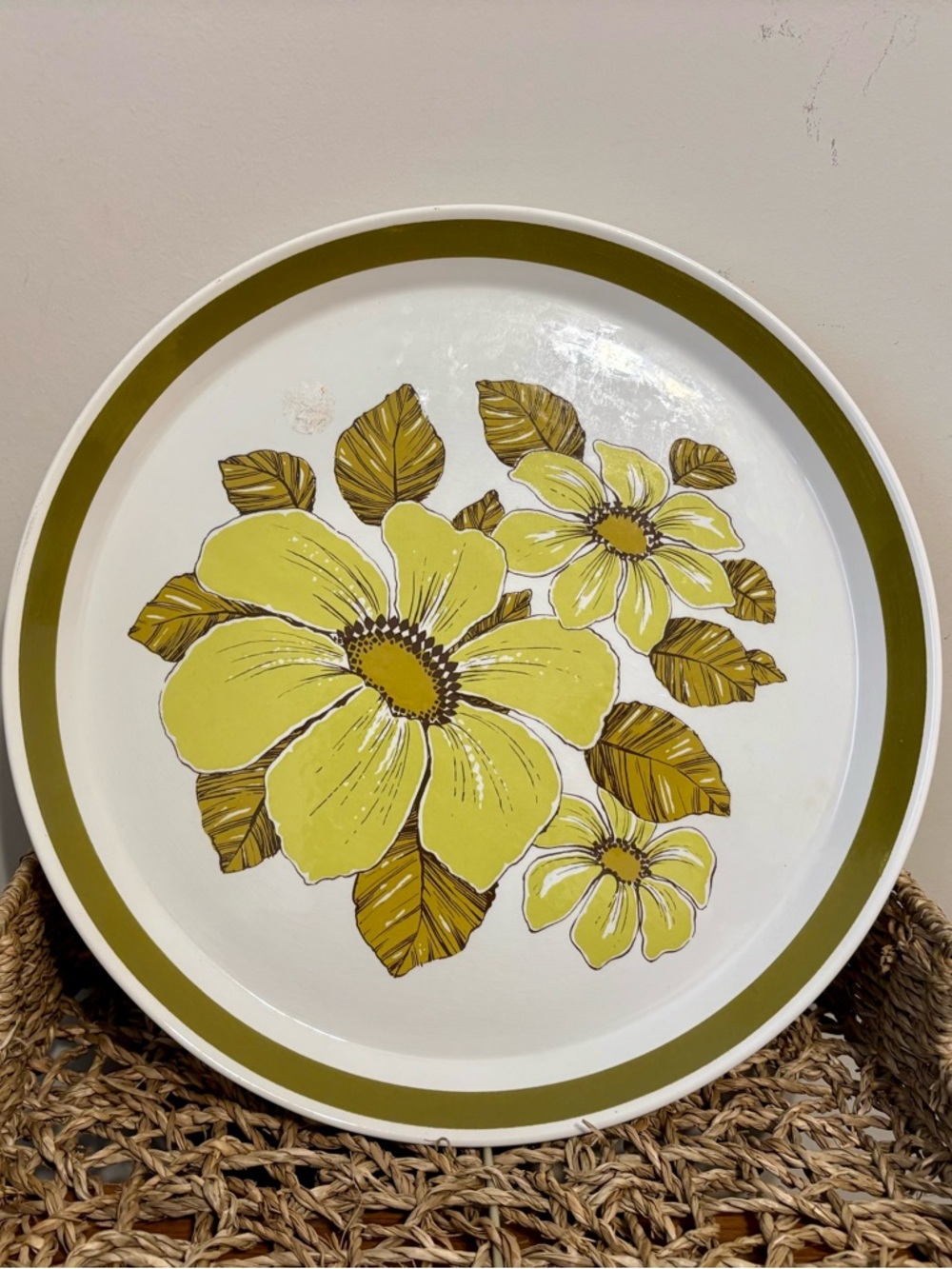 1970’s Crown Lynn Forma Emerald 334 Retro Floral Platter 13” New Zealand MCM EUC